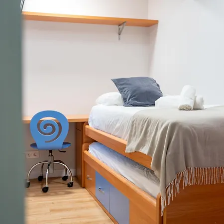 El Pisito Reformado Y Con Ascensor Apartamento