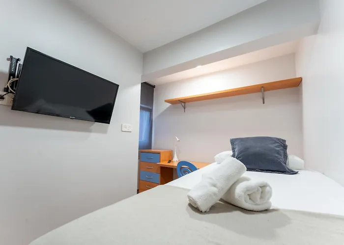 Apartamento El Pisito Reformado Y Con Ascensor *